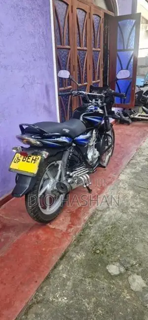 Bajaj Discover 125 Disc 2016