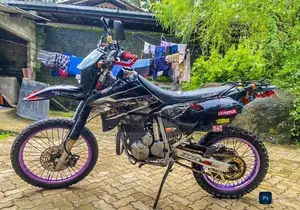 Suzuki DR 250 2006