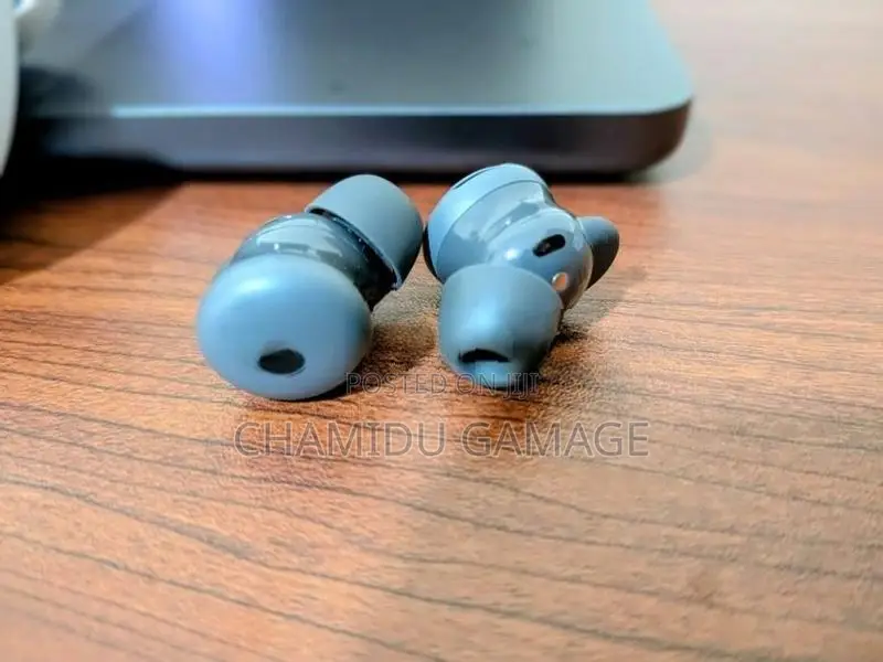 Google Pixel Buds 2a