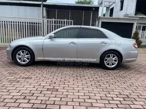 Toyota Mark X Grade 2011