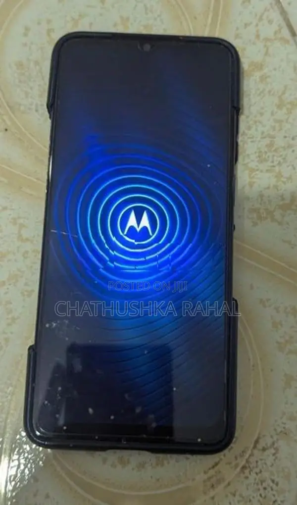 Moto E22 4GB 64GB (Used)