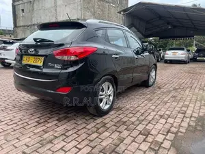 Hyundai Tucson CRDI 4WD 2011