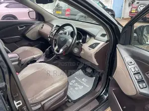 Hyundai Tucson CRDI 4WD 2011