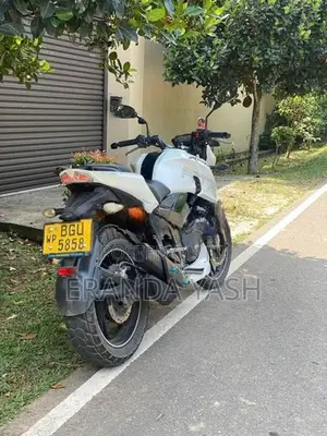 TVS Apache RTR 200 2018