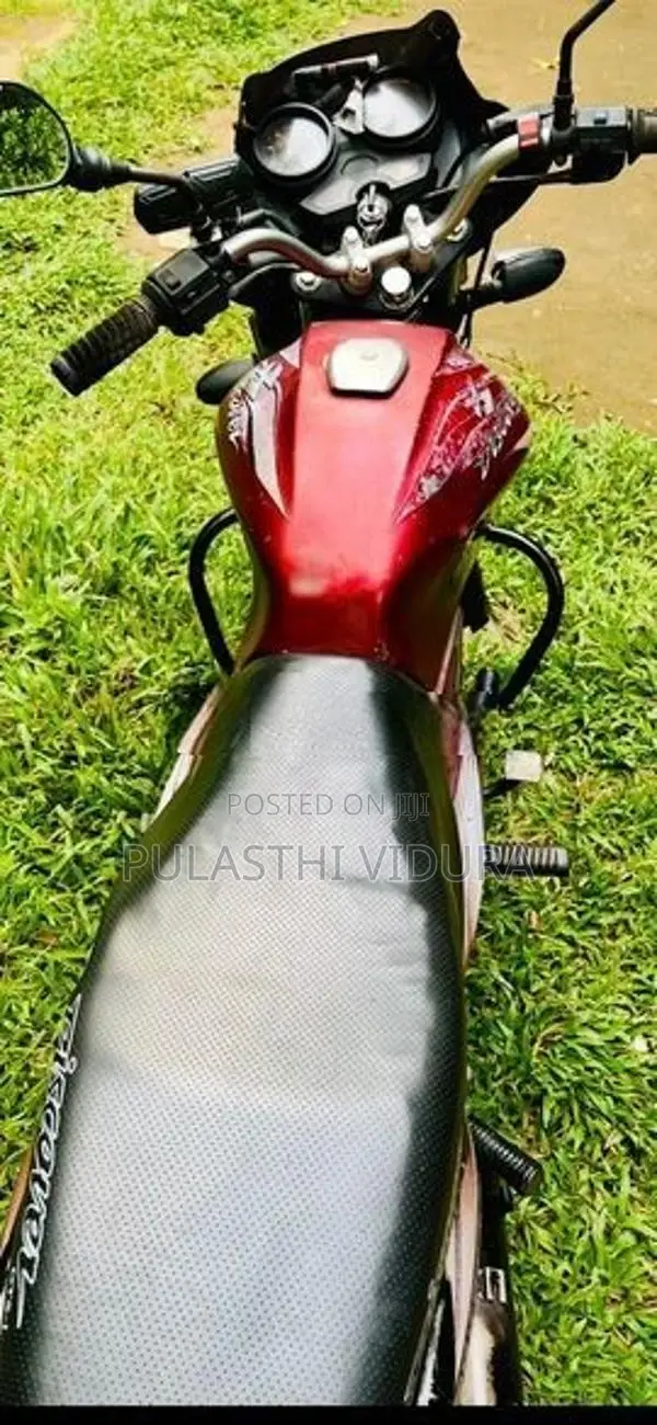 Bajaj Discover 2009