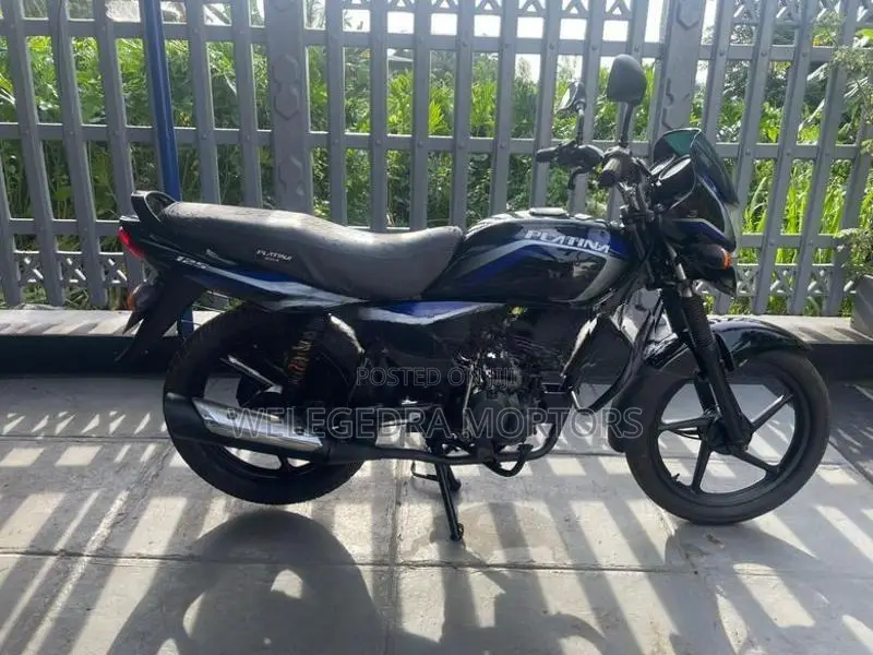 Bajaj Platina 2012