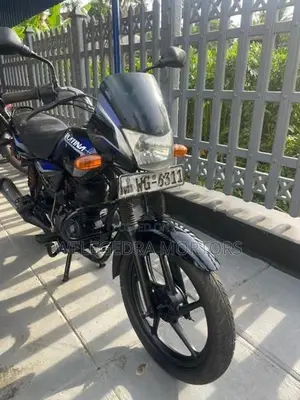 Bajaj Platina 2012