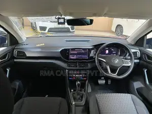 Volkswagen T-Cross 2023