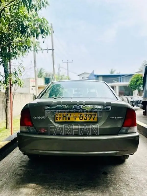 Ford Laser 2001