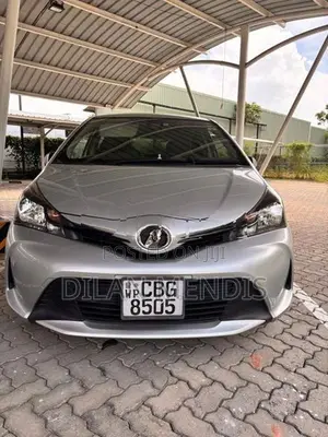 Toyota Vitz 2016