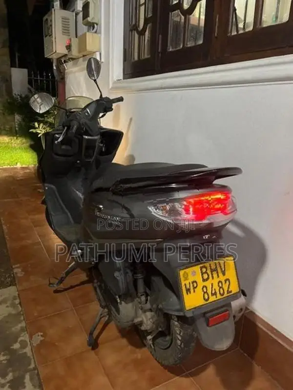 Suzuki Burgman 2019