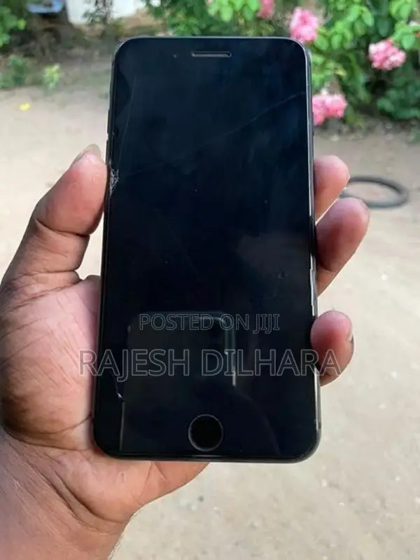 Apple iPhone 8 Plus 64GB (Used)