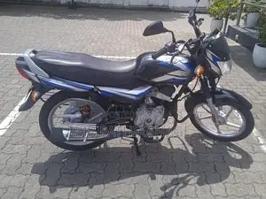 Bajaj CT100 2025