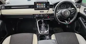 Honda Vezel Z PLAY 2023