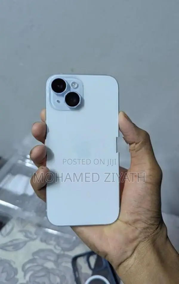 Apple iPhone 15 (Used)