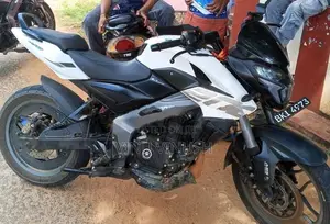 Bajaj Pulsar NS200 2024