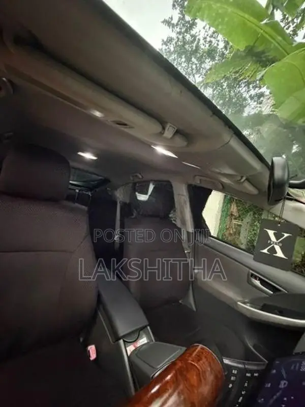 Toyota Prius 2011