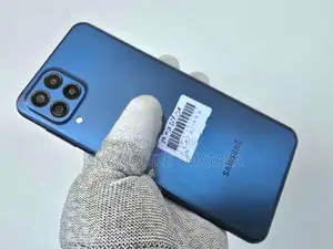 Samsung Galaxy M33 6GB/128GB 5G (Used)