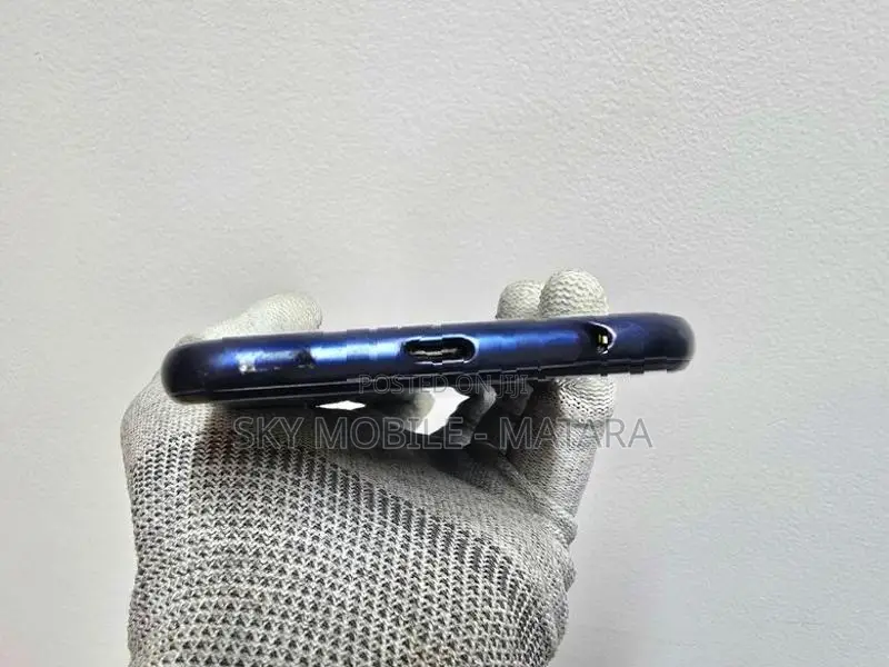Samsung Galaxy M33 6GB/128GB 5G (Used)