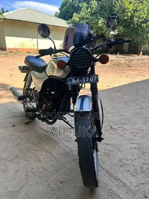 Bajaj Boxer 2002