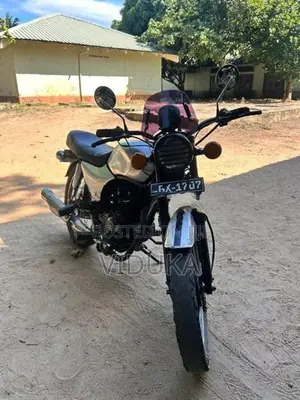 Bajaj Boxer 2002
