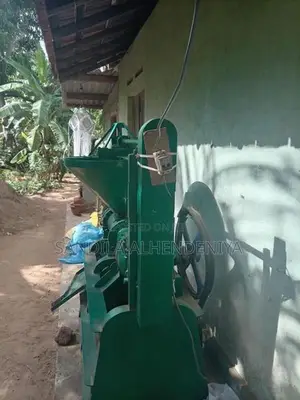 පොල්තෙල් මැශින්