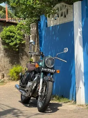 Royal Enfield Classic 350 2022