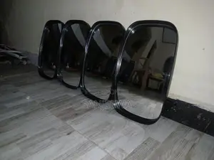 Isuzu Mirror
