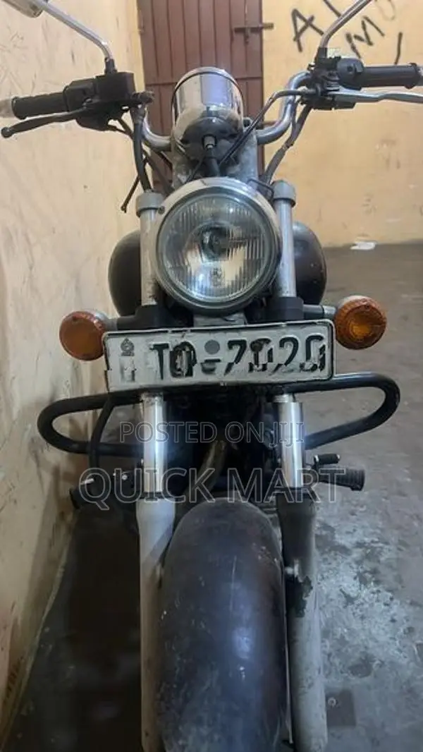 Bajaj Avenger 2009