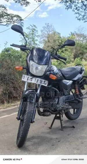 Bajaj Platina 100 2013