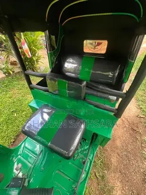Bajaj RE Three Wheeler 2006