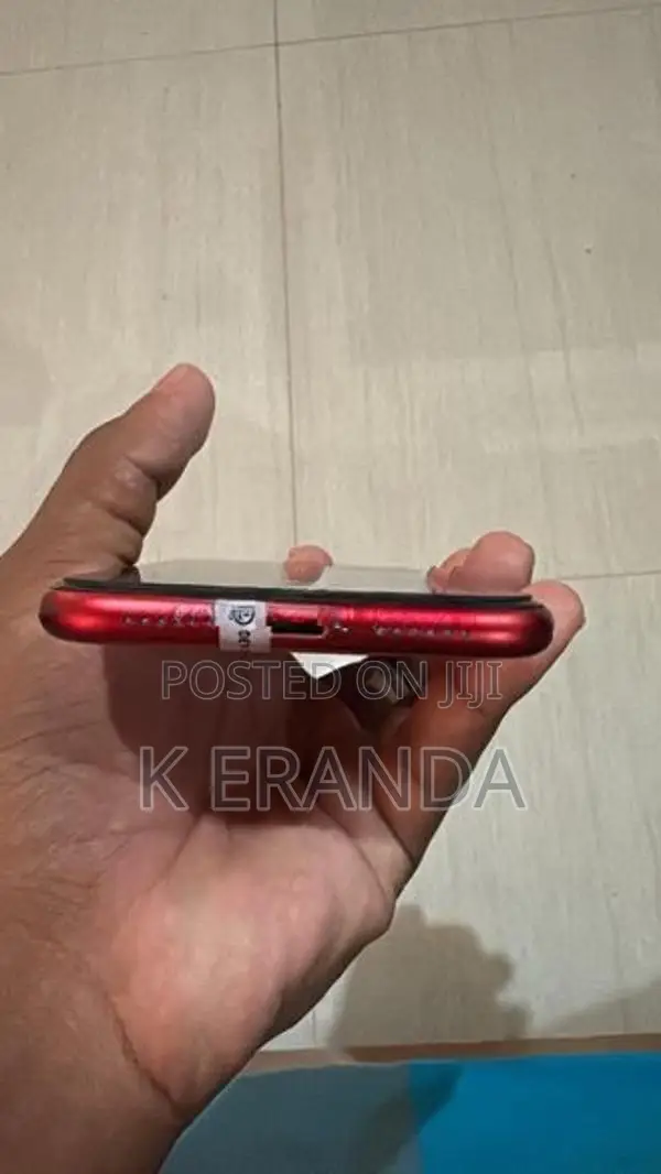 Apple iPhone 11 (Used)