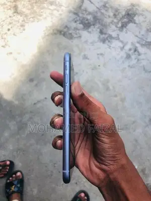 Apple iPhone 11 (Used)