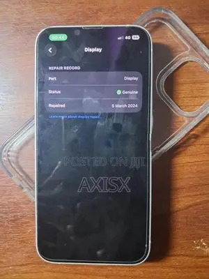 Apple iPhone 14 (Used)