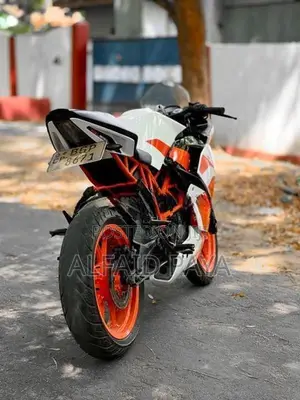 KTM RC 200 2019