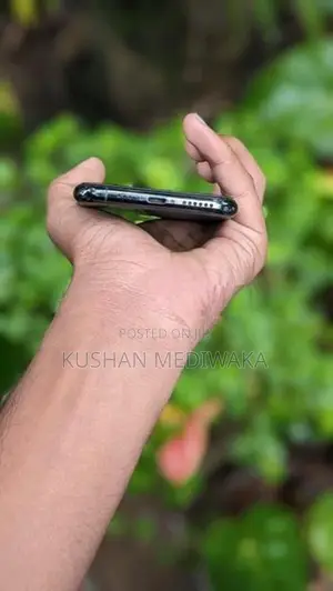 Apple iPhone 11 Pro 256GB (Used)