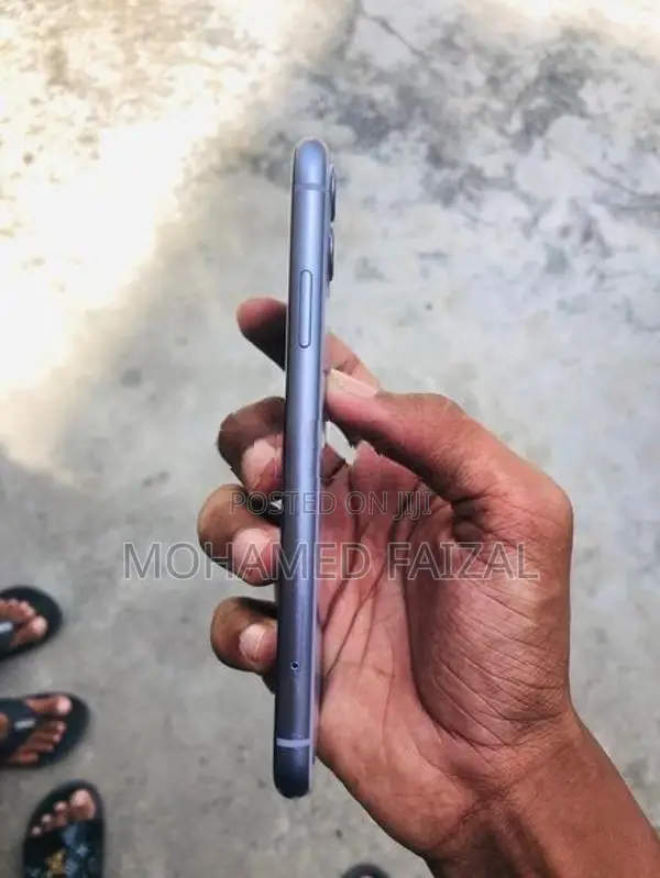 Apple iPhone 11 (Used)