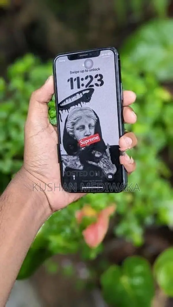 Apple iPhone 11 Pro 256GB (Used)