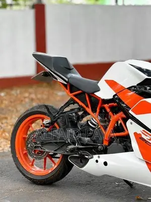 KTM RC 200 2019