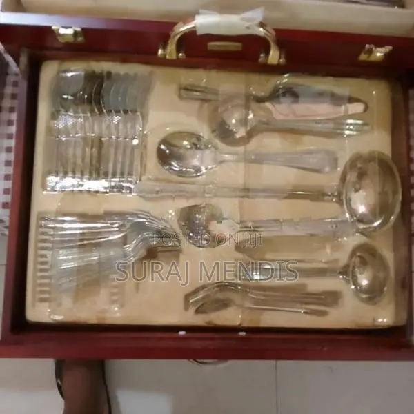 Tradition Solingen 72 piece cutlery set