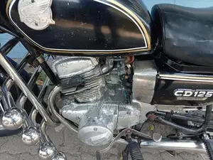 Honda CD 125 Black 1989