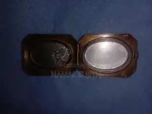 Du Barry Compact Box