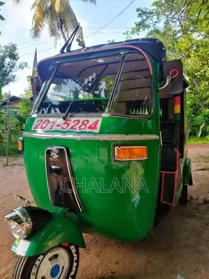 Bajaj RE 1995