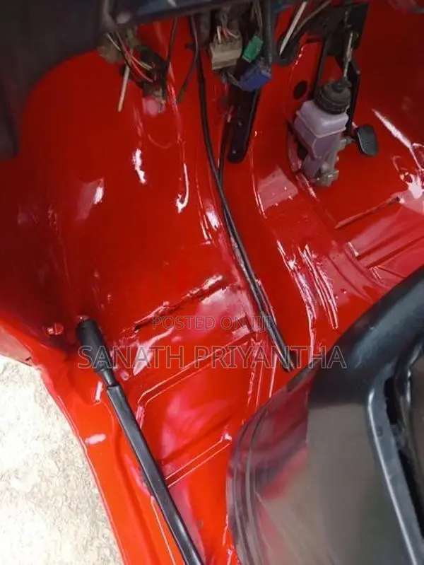 Bajaj RE 2017