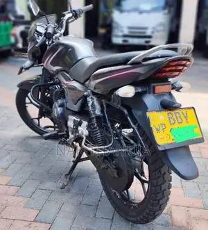Bajaj Discover 125 2015