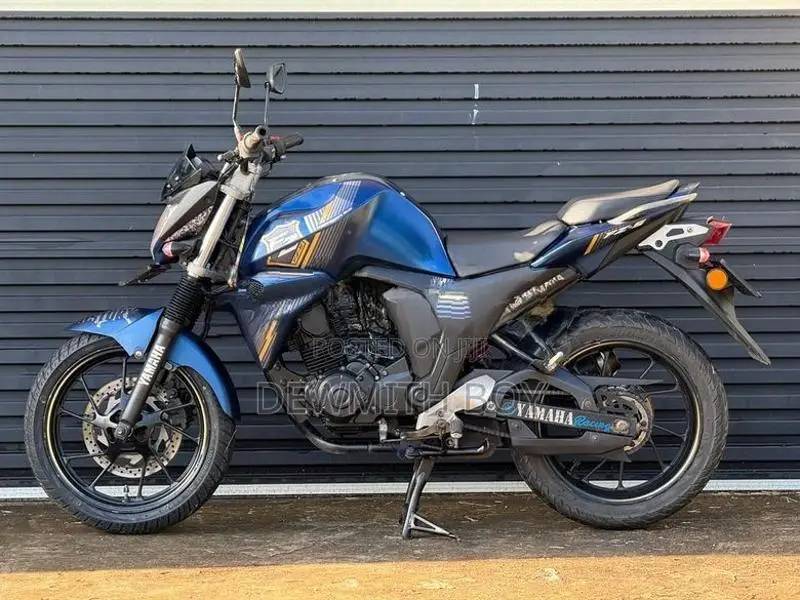 Yamaha FZs V2 new 2018