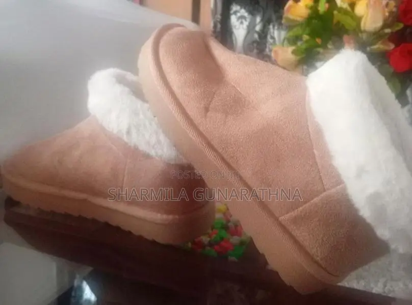 Fleece - Lined Ankle Boots