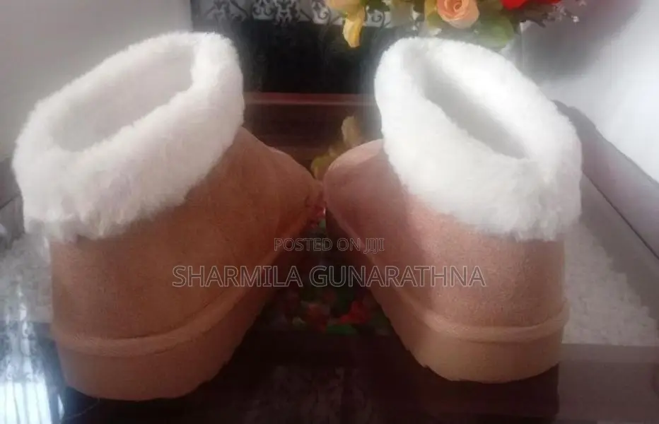 Fleece - Lined Ankle Boots