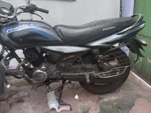 Bajaj Platina 125 2011