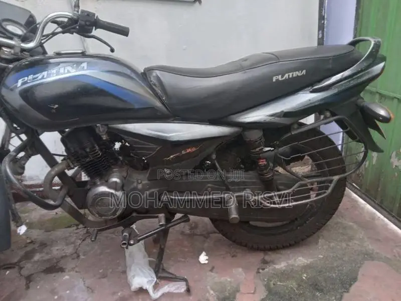 Bajaj Platina 125 2011